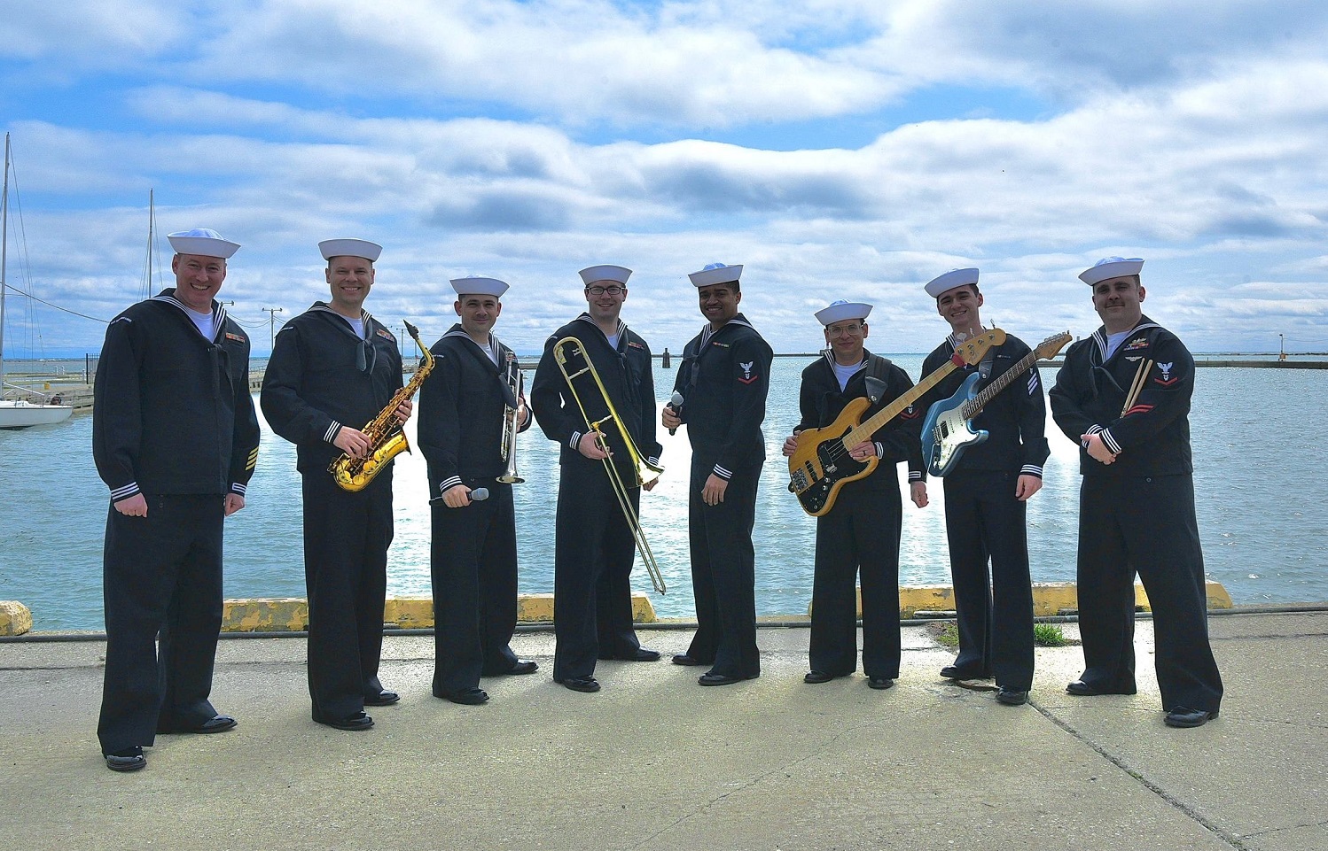 Great Lakes Navy Band - Horizon